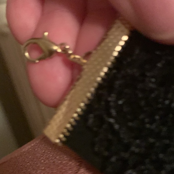 Choker with 2 jewelled strands in the front - Picture 7 of 7